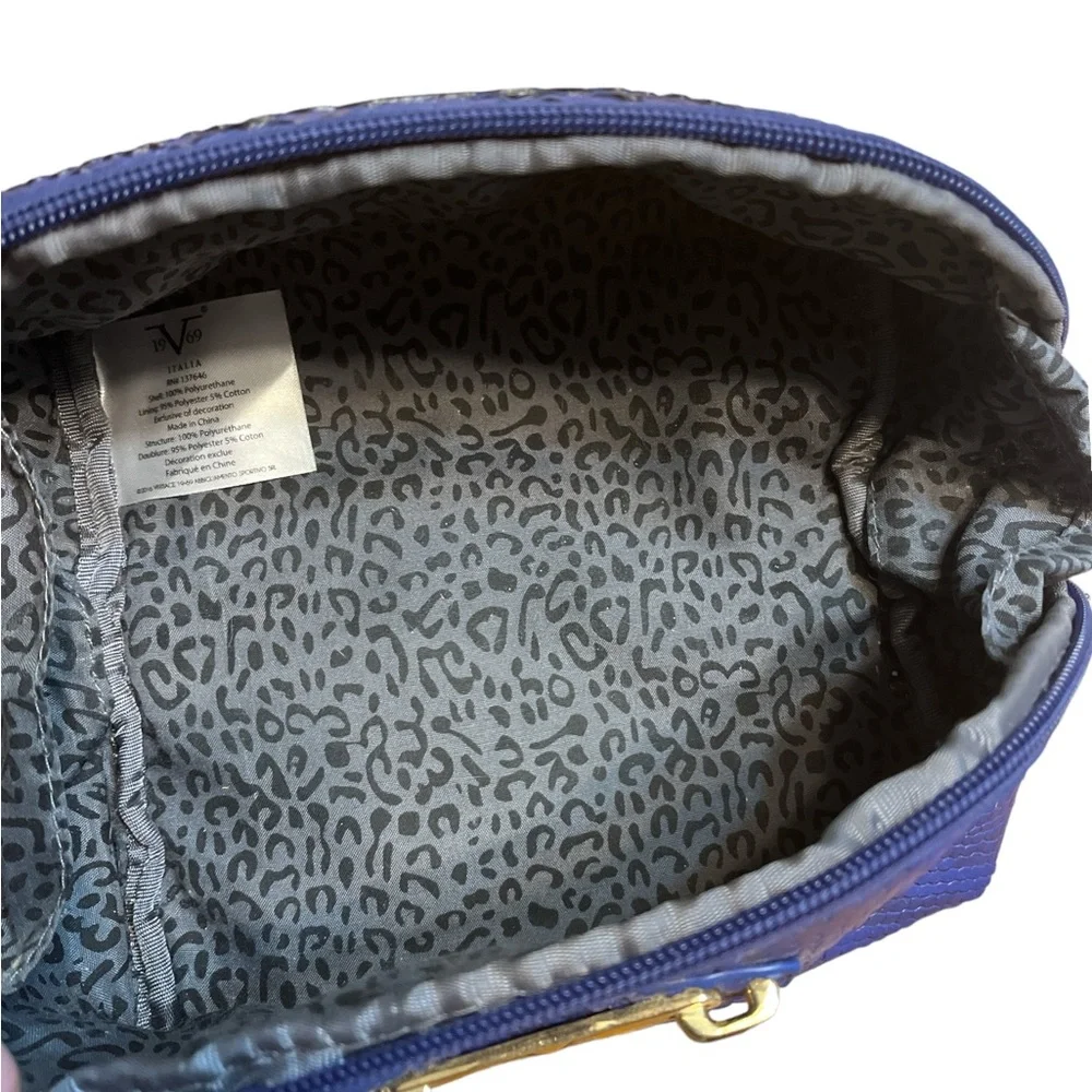V Italia unused blue